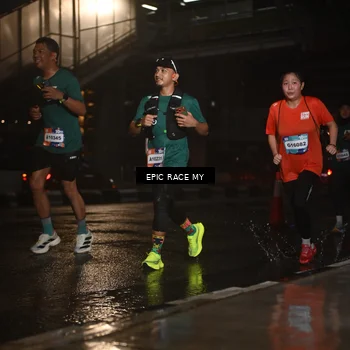 Runner Photo 7740297