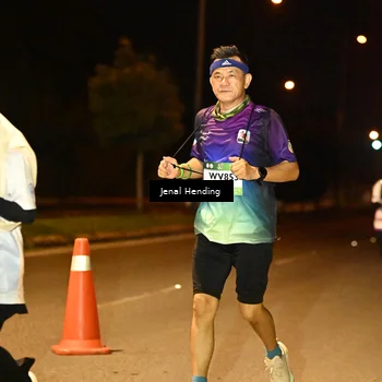 Runner Photo 7740298