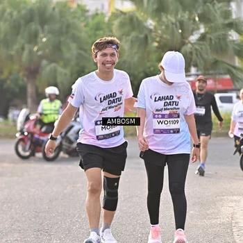 Runner Photo 7740311
