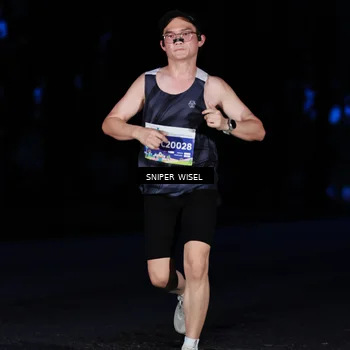 Runner Photo 7740328