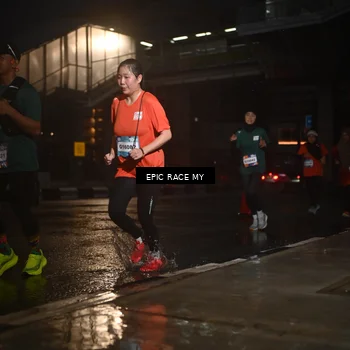 Runner Photo 7740334
