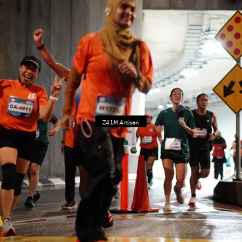 Runner Photo 7740352