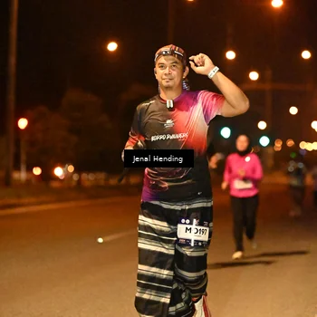 Runner Photo 7740362