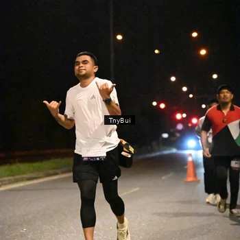 Runner Photo 7740383