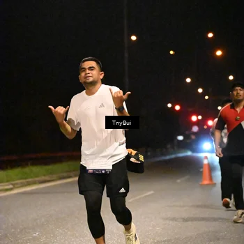 Runner Photo 7740388
