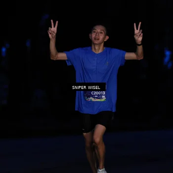 Runner Photo 7740419
