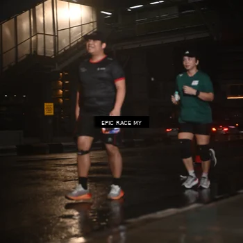 Runner Photo 7740422