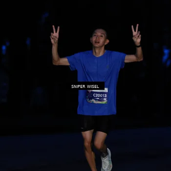 Runner Photo 7740424
