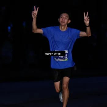 Runner Photo 7740428