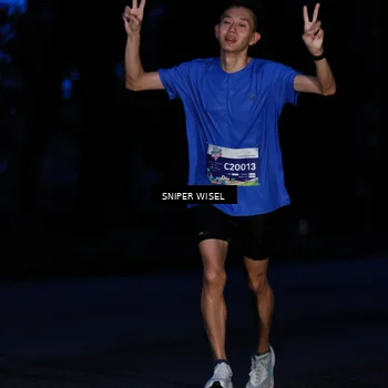 Runner Photo 7740434