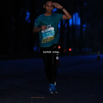 Runner Photo 7740460