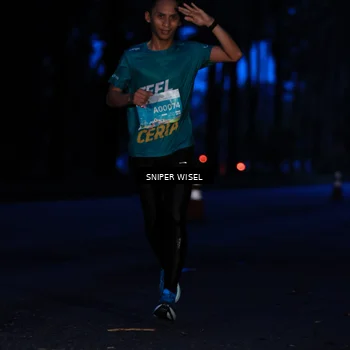 Runner Photo 7740469