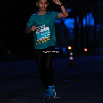 Runner Photo 7740485