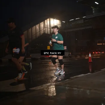 Runner Photo 7740487