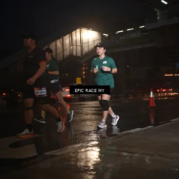 Runner Photo 7740499