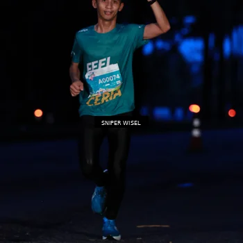 Runner Photo 7740504