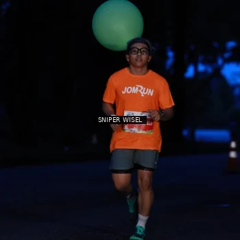 Runner Photo 7740522