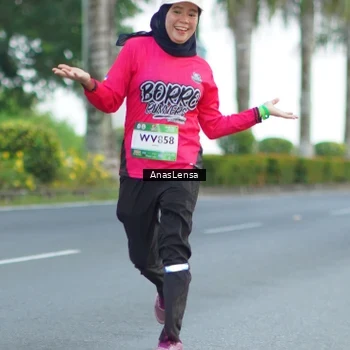 Runner Photo 7740529