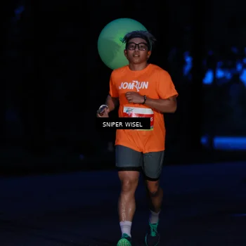 Runner Photo 7740532