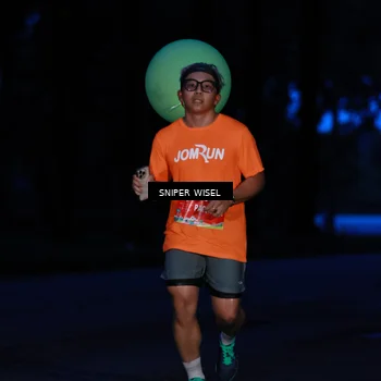 Runner Photo 7740542