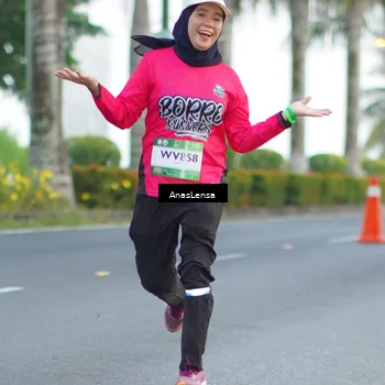 Runner Photo 7740553
