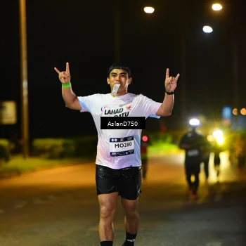 Runner Photo 7740554