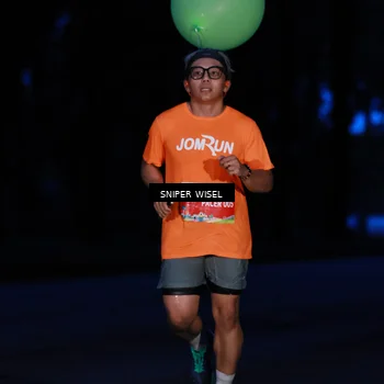 Runner Photo 7740561