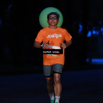 Runner Photo 7740563