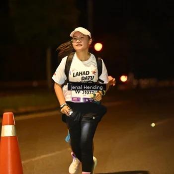 Runner Photo 7740579