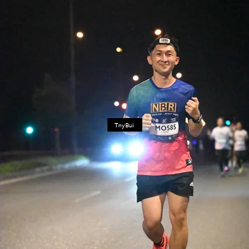 Runner Photo 7740590