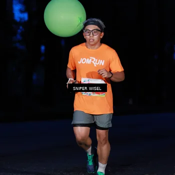 Runner Photo 7740595