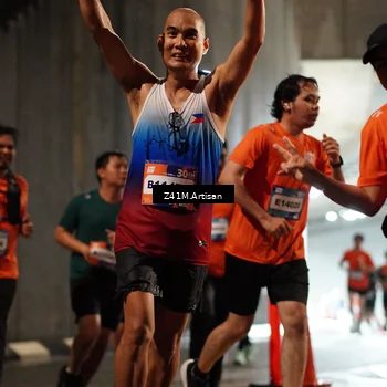 Runner Photo 7740602