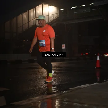 Runner Photo 7740624