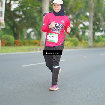 Runner Photo 7740628