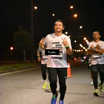 Runner Photo 7740647