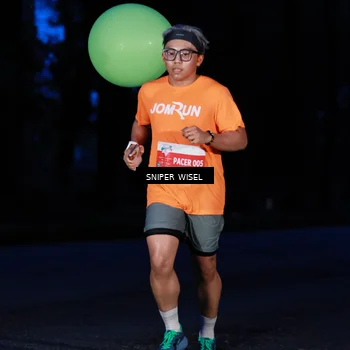 Runner Photo 7740668