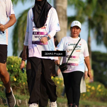Runner Photo 7740682