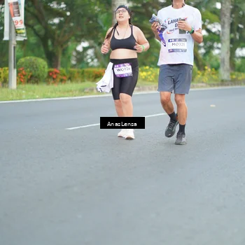 Runner Photo 7740689
