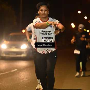 Runner Photo 7740692