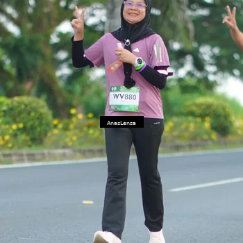Runner Photo 7740693