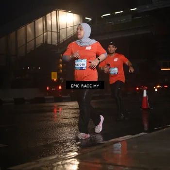 Runner Photo 7740694