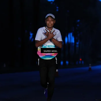 Runner Photo 7740700