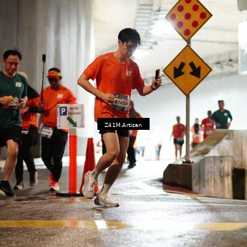 Runner Photo 7740704