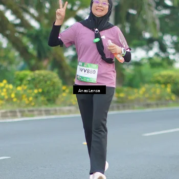 Runner Photo 7740705