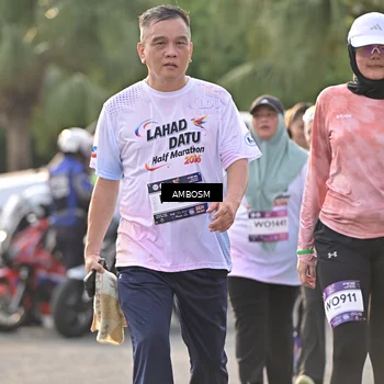 Runner Photo 7740710