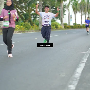 Runner Photo 7740718