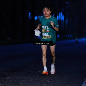 Runner Photo 7740723