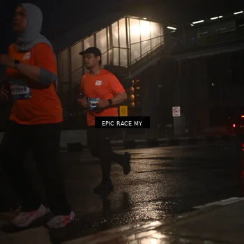 Runner Photo 7740729