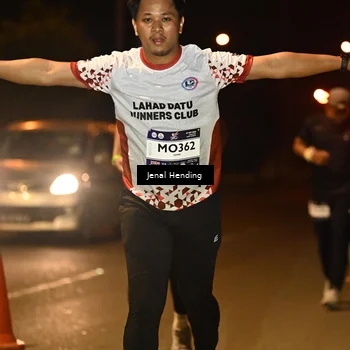 Runner Photo 7740732