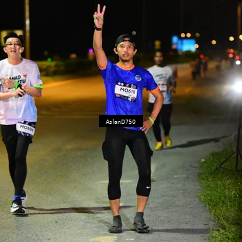 Runner Photo 7740740